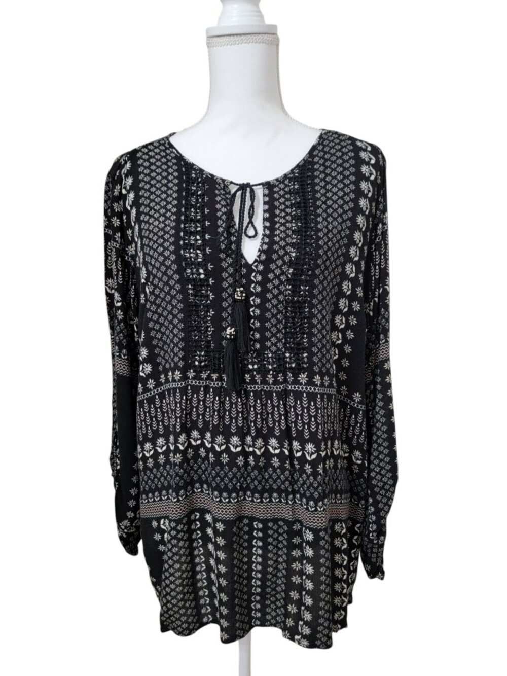 Zac & Rachel Size XL Black & White Bohemian Style / Peasant Blouse - Picture 3 of 16
